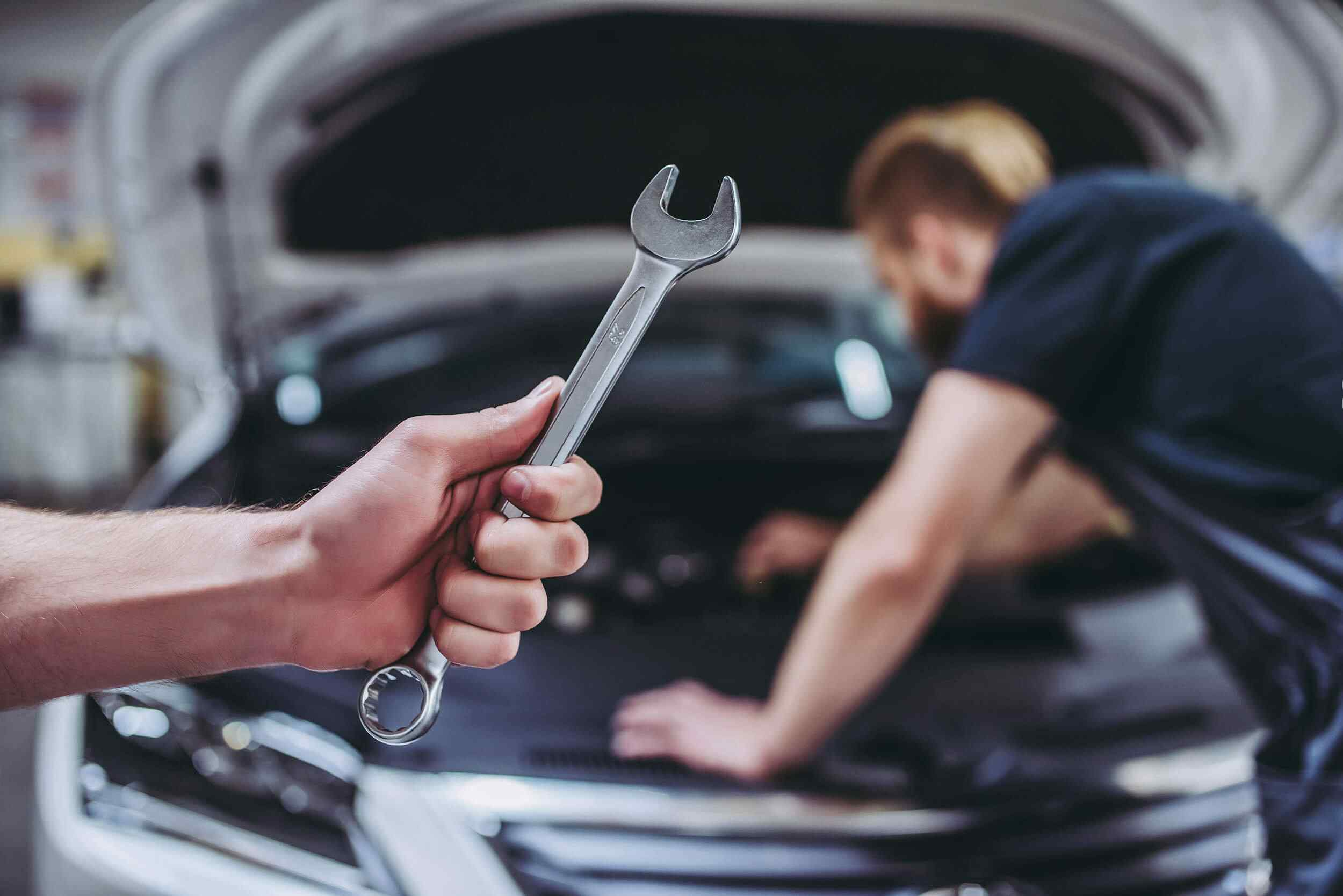 https://freshdetailkc.com/wp-content/uploads/2021/11/home_09_image_03-1.jpg