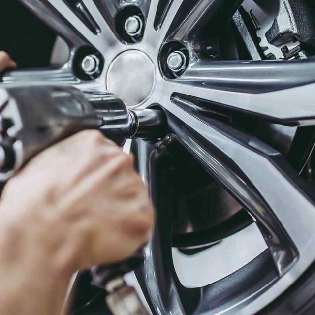 https://freshdetailkc.com/wp-content/uploads/2021/11/img-intro-01-h7-640x640.jpg